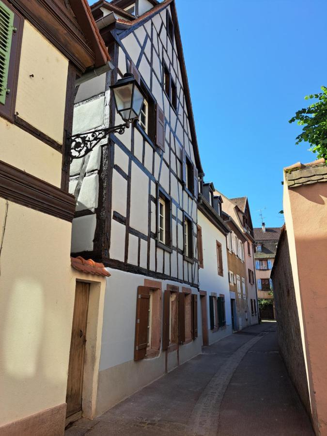 Апартаменты Les Colombages Кольмар Экстерьер фото